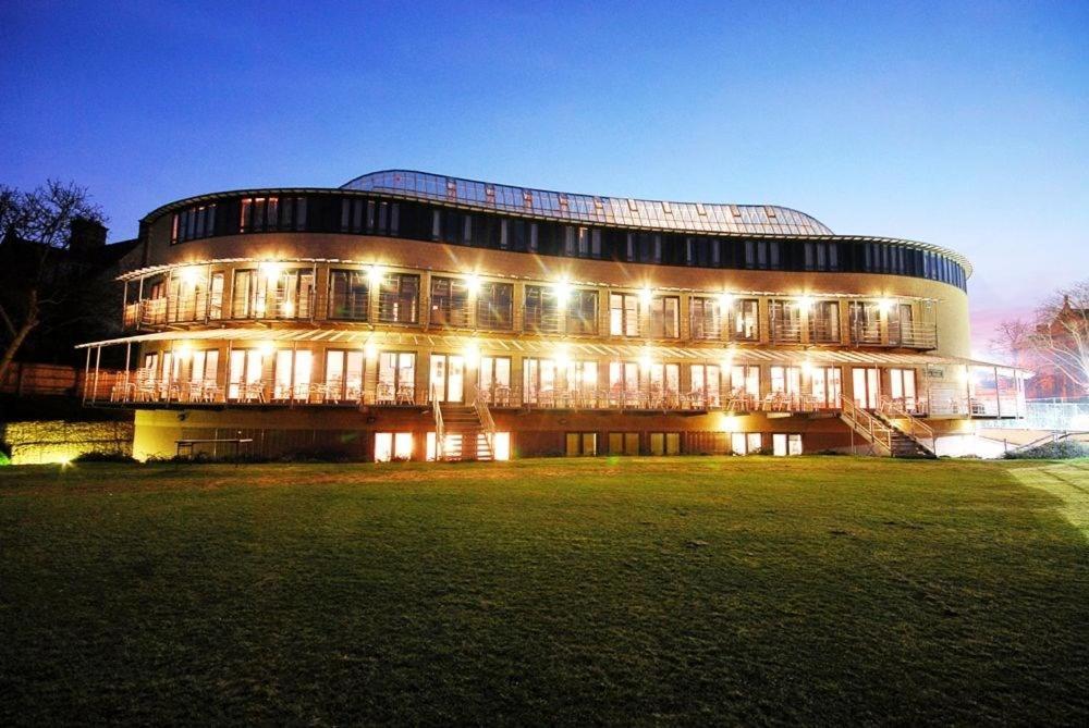 Oxford University Club Kültér fotó